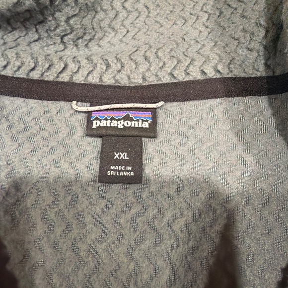 Men’s Patagonia R1 pull over quarter zip size XXL - Picture 3 of 4